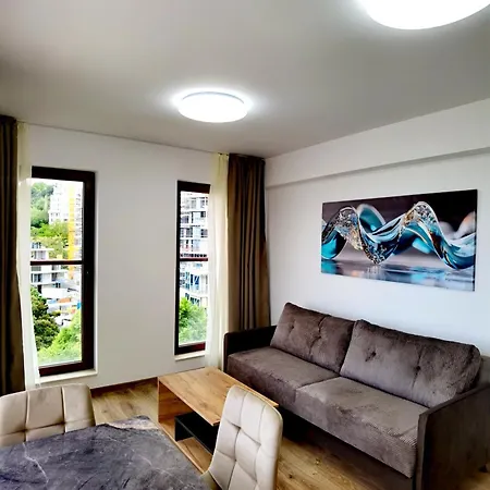 Apartment Cabacum Pleasure Beachfront - 50m To And Pool