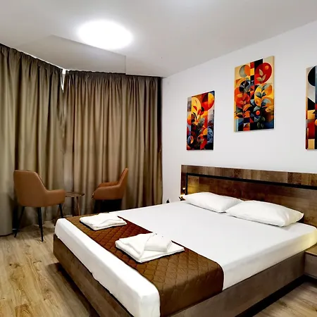 Cabacum Pleasure Beachfront - 50m To And Pool Apartment Varna